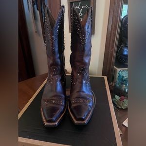 Ariat rhinestone cowgirl boot